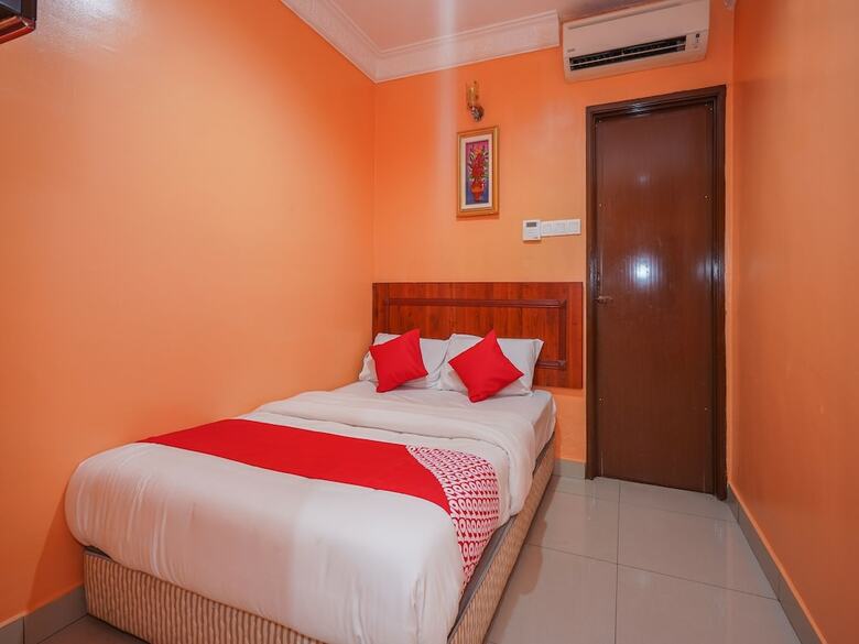 Oyo 43967 Bercam Times Inn Hotel