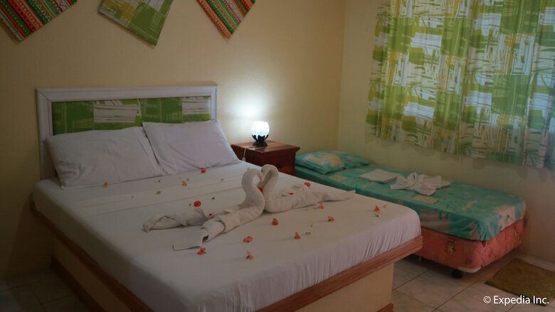 Hotel Golden Sunset Beach Club