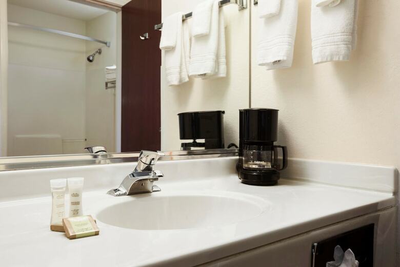 Motel Super 8 By Wyndham Aurora/naperville Area