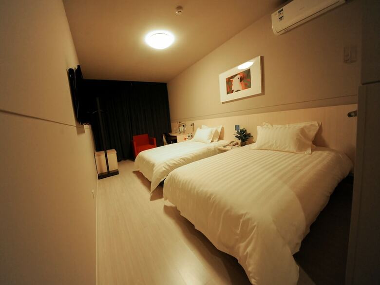 Hotel Jinjiang Inn Select Jinan Baotuquan