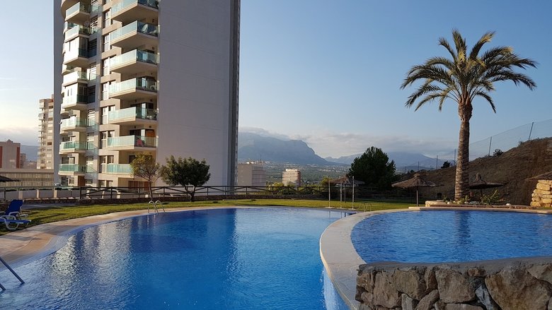 Apartamentos Benidorm Sky (torre Lugano)