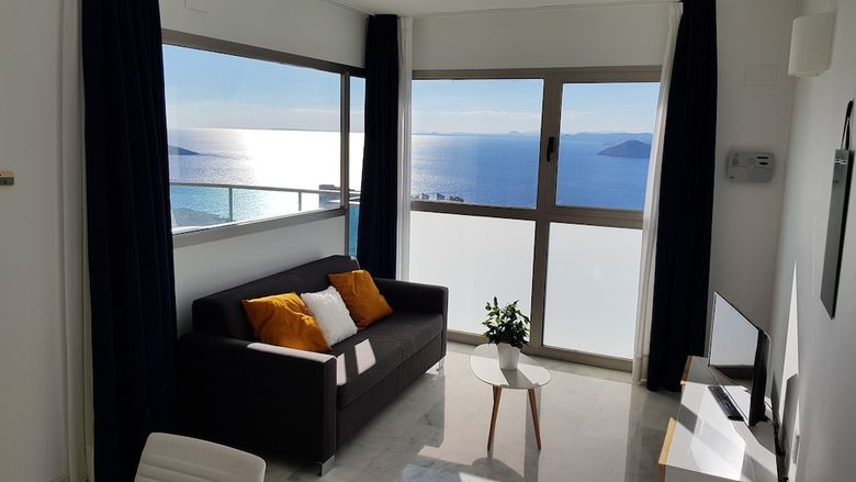 Apartamentos Benidorm Sky (torre Lugano)