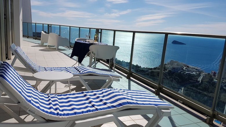 Apartamentos Benidorm Sky (torre Lugano)
