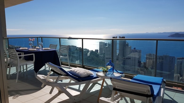 Apartamentos Benidorm Sky (torre Lugano)