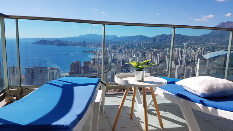 Apartamentos Benidorm Sky (torre Lugano)