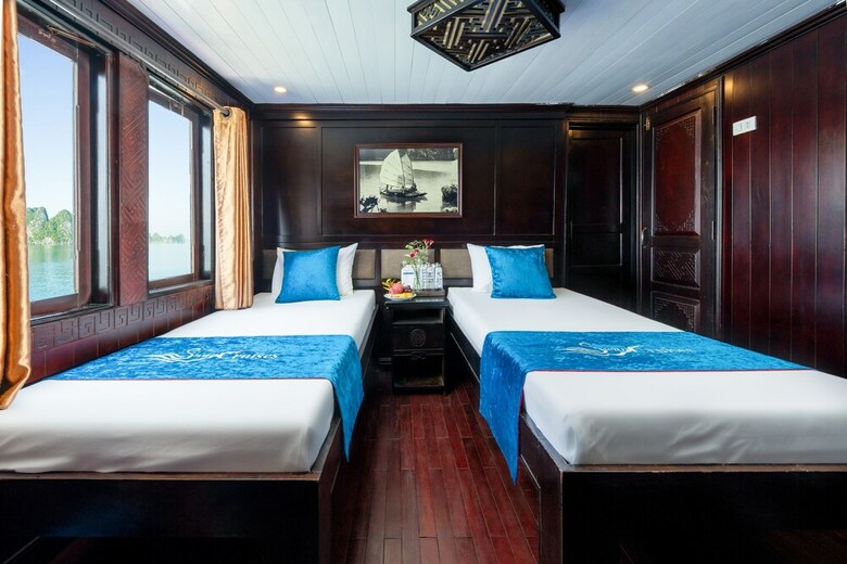 Swan Cruises Halong