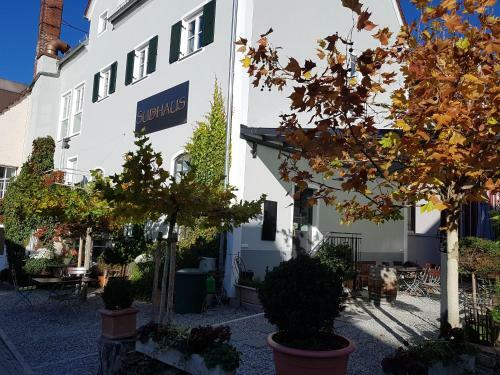 Hotel Gasthof Traubenbr�u