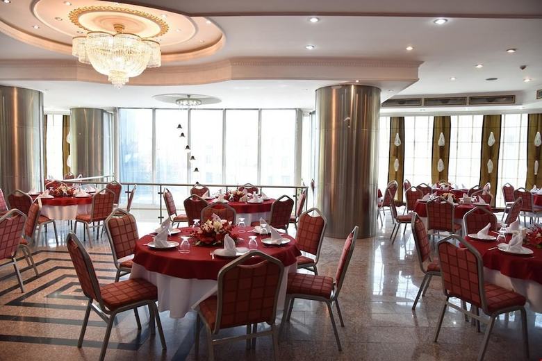 Hotel Lacin Park