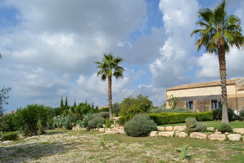 Hotel Antica Masseria Timparuci