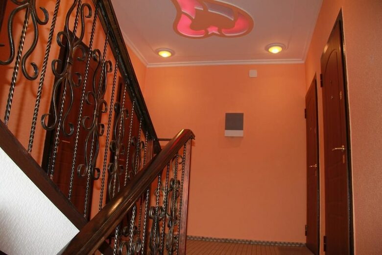 Hotel Guest House Versal