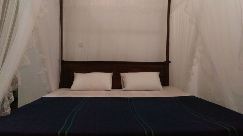 Hotel Aluthgedara Guest House
