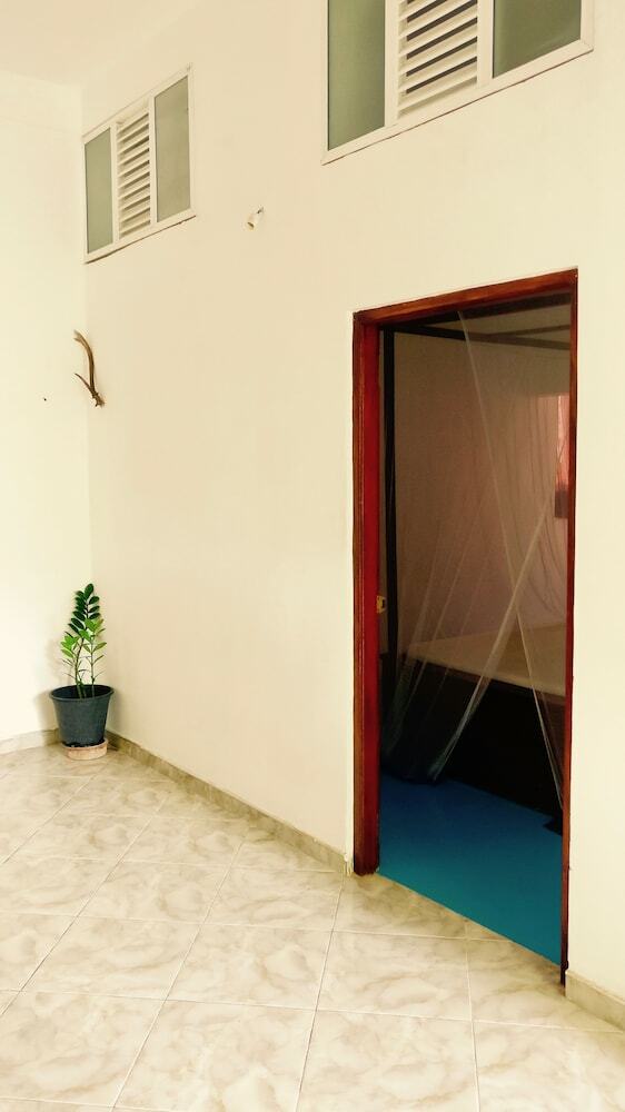 Hotel Aluthgedara Guest House