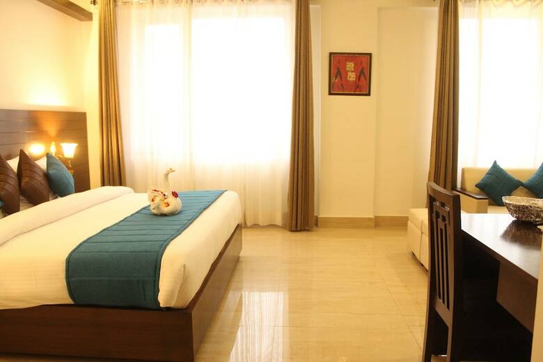 Hotel Holiday Hill