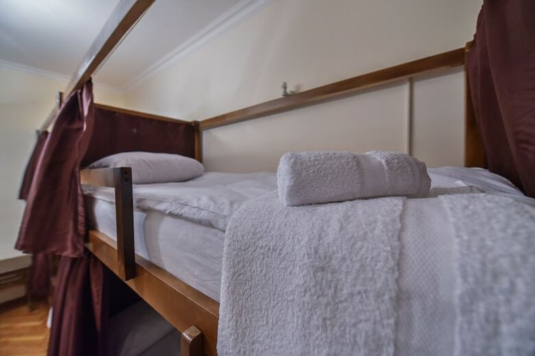 Hostal Friendship Hostel & Tours