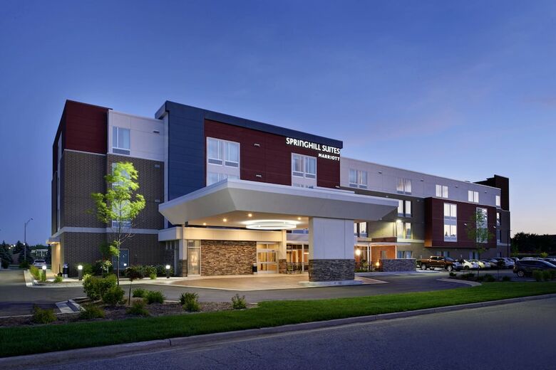 Hotel Springhill Suites Grand Rapids West