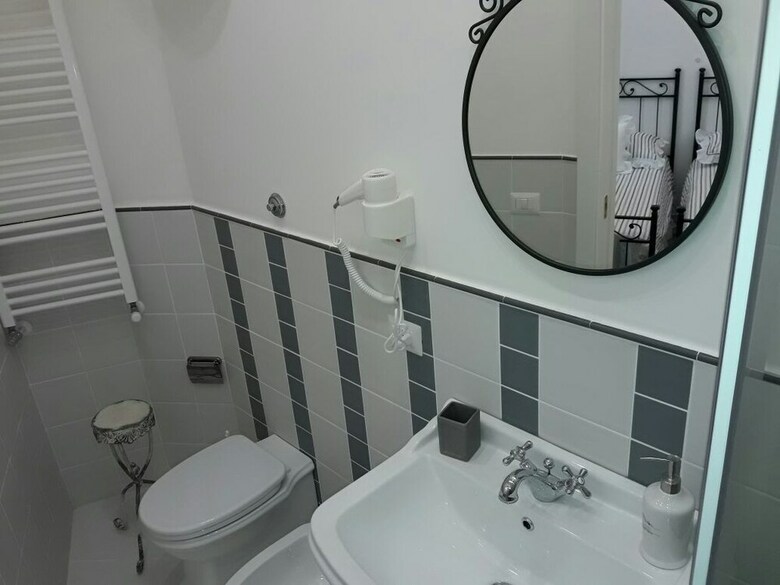 Hotel La Piazzetta Delle Regine