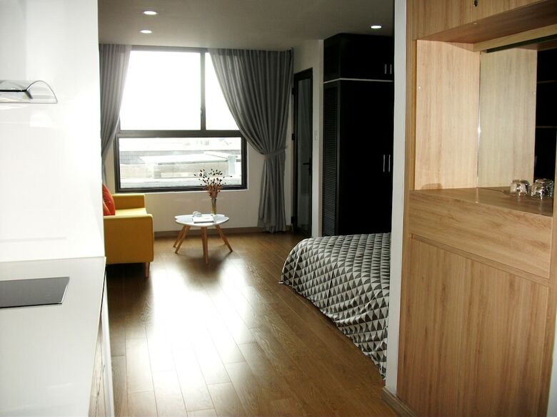 Five Star Studio Apartment Near Airport