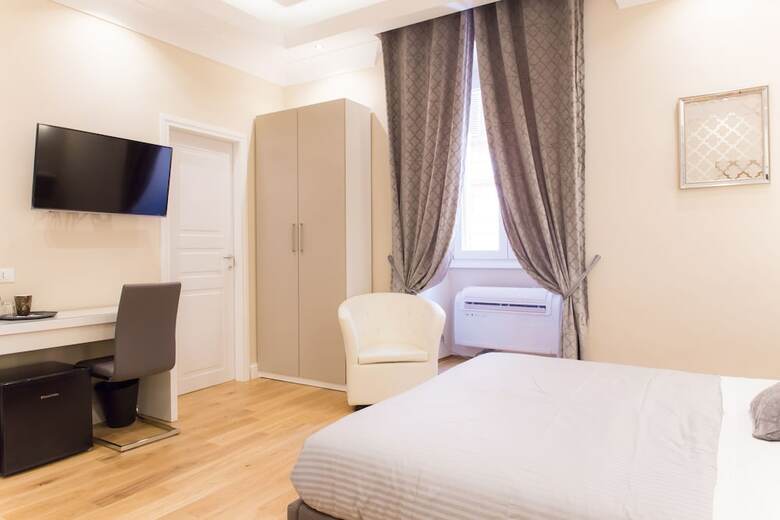 Hotel Nazionale Palace Suites