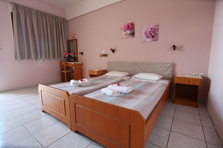 Bed & Breakfast Argiroupolis Maria Rooms
