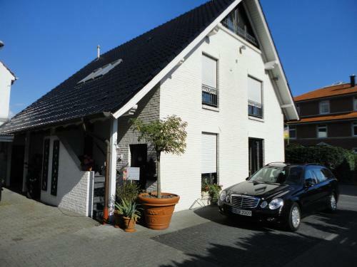 Apartamento Ferienwohnung "am M�nstertor"
