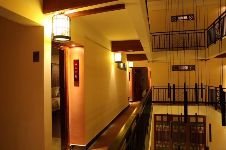 Hotel James Joyce Coffeetel Changshoulu Branch