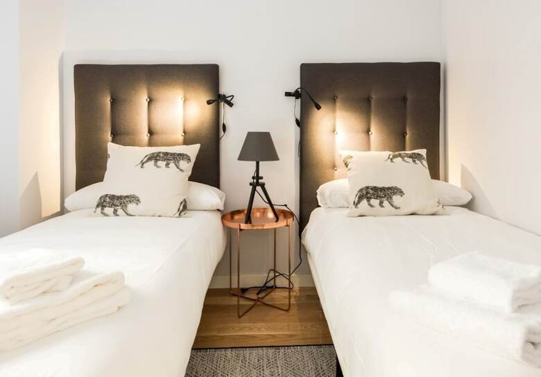 Apartamentos Alcal� City Center