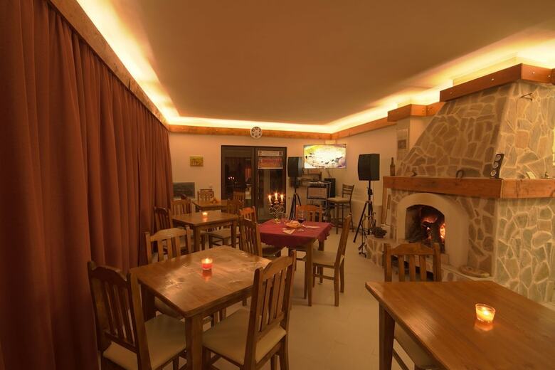 Hotel Yan Bibiyan Guest House