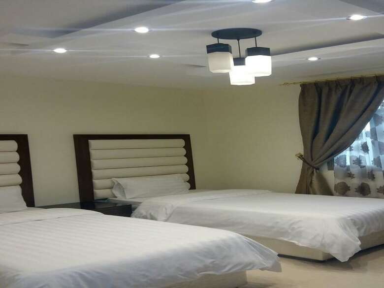Apartamentos Dana Plaza 1