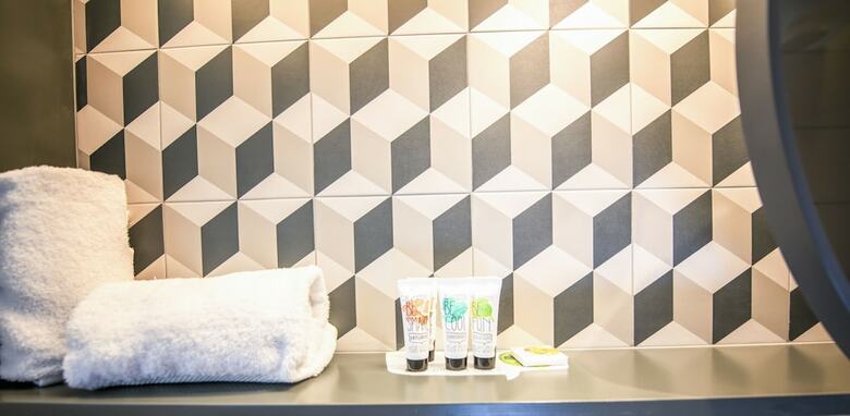 Ona Hotels Mosaic