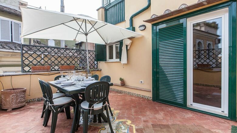 Apartamento Rental In Rome Navona Penthouse