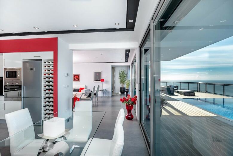 Villa S�o Louren�o By Mhm