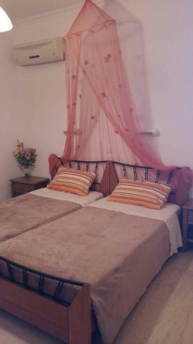 Hotel Christina Pansion- Adults Only