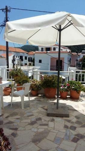 Hotel Christina Pansion- Adults Only