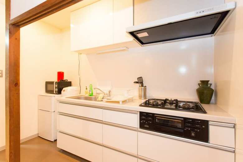 Taisho Terraced House