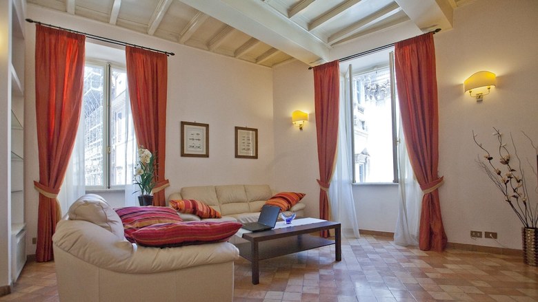 Apartamento Rental In Rome Crociferi 1