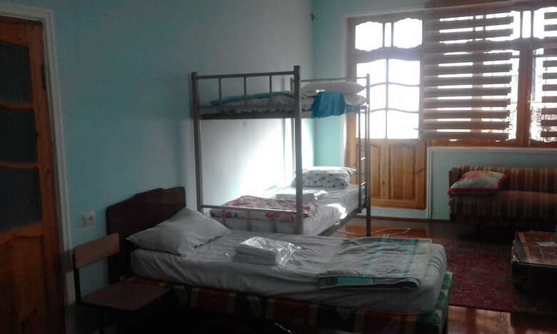 Hostal Canal Hostel