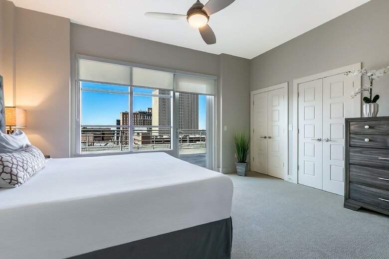 Aparthotel Luxury Condos In California Building By Hosteeva