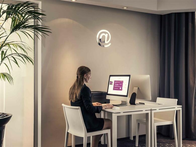 Hotel Mercure Paris Porte De Versailles Expo