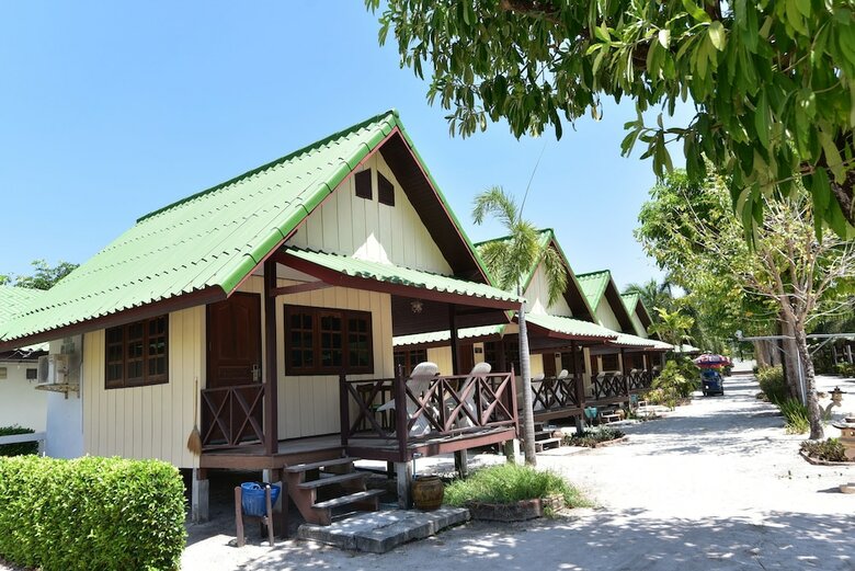 Hotel Varin Beach Resort
