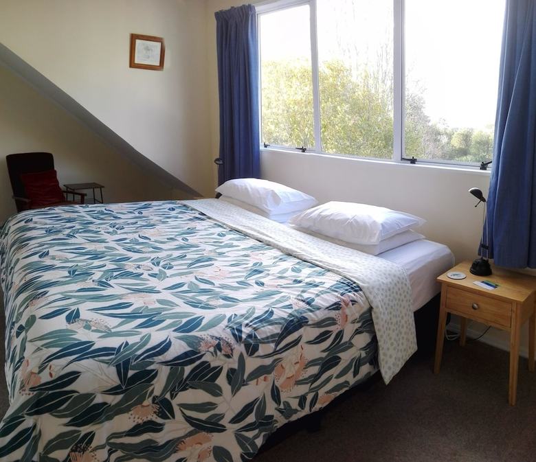Hotel Purple Hen Guest House