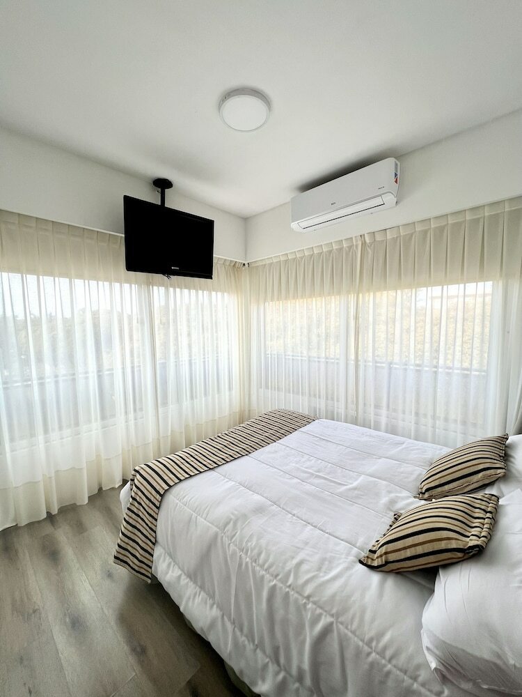 Hotel Golf Tower Suites And Apartments