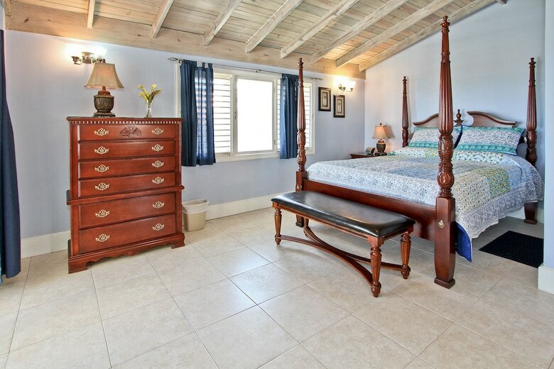 Azure Cove, Silver Sands. Jamaica Villas 5br