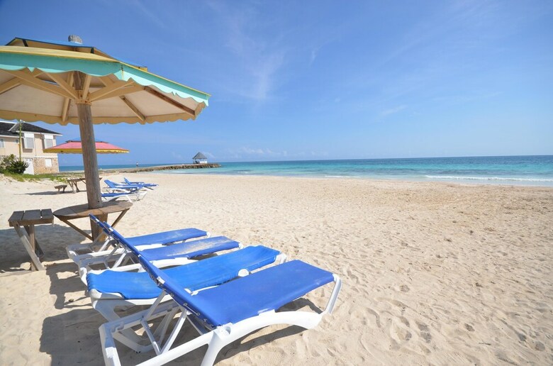 Tallawah Villa, Silver Sands Jamaica 7br