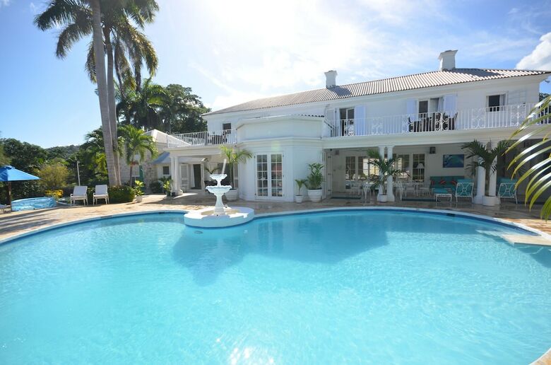 Villa Pharos-summertime- Montego Bay 6br