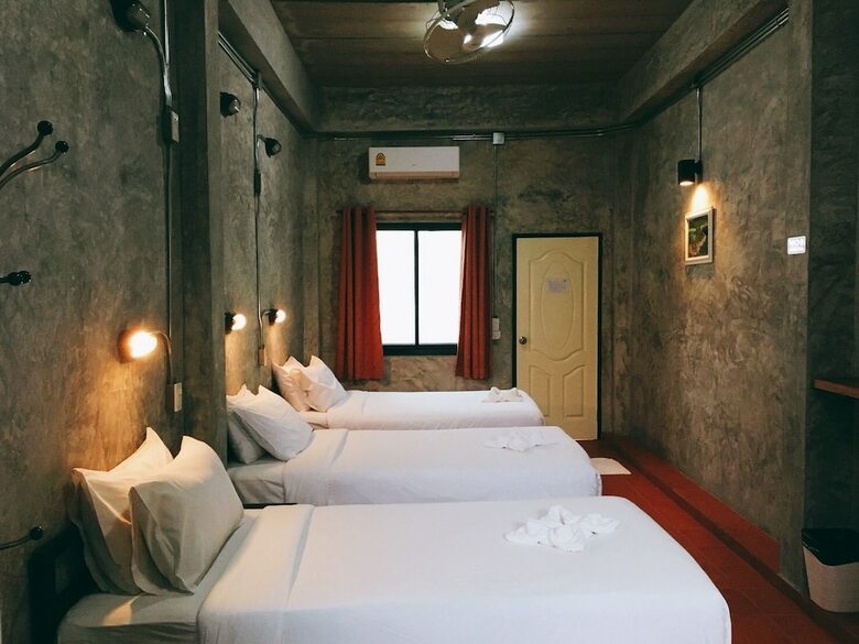 Hostal White Jail At Koh Tao Hostel