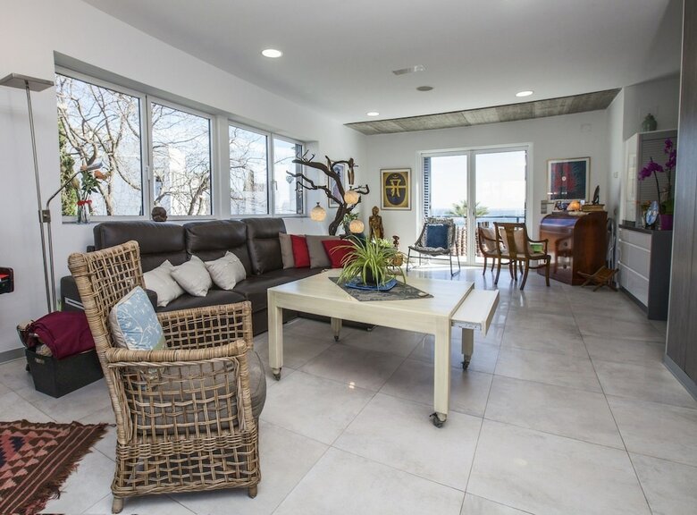 Luxury Apartments Villa San Salvador