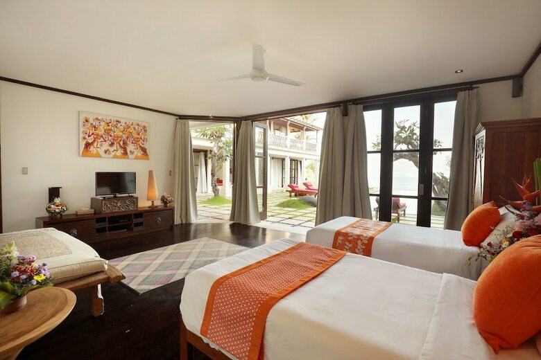 Villa The Cliff Hotman Paris VI Pandawa