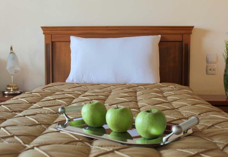 Famissi Eden Hotel