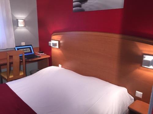 Hotel Initial By Balladins Amiens / Longueau