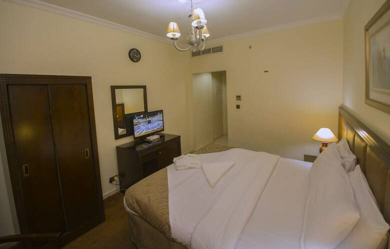 Anwaar Al Zahra Hotel
